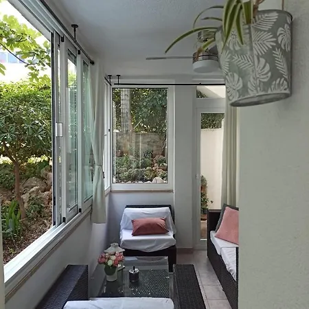 Apartament Robertino 1966 Makarska