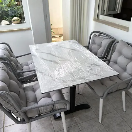 Robertino 1966 Apartament Makarska