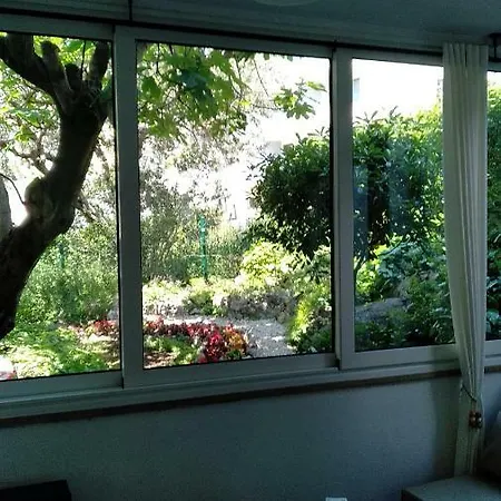 Robertino 1966 Lägenhet Makarska