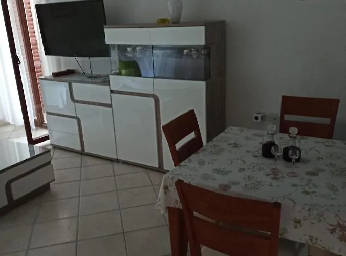 Robertino 1966 Appartement Makarska