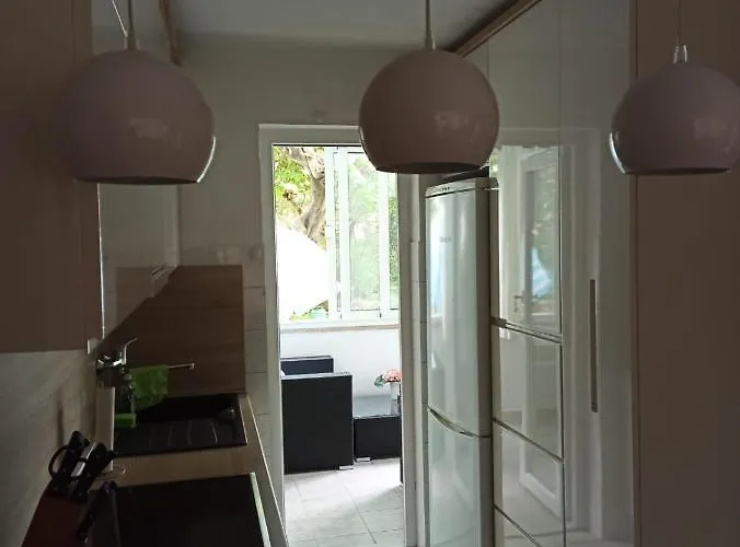 Robertino 1966 * Makarska